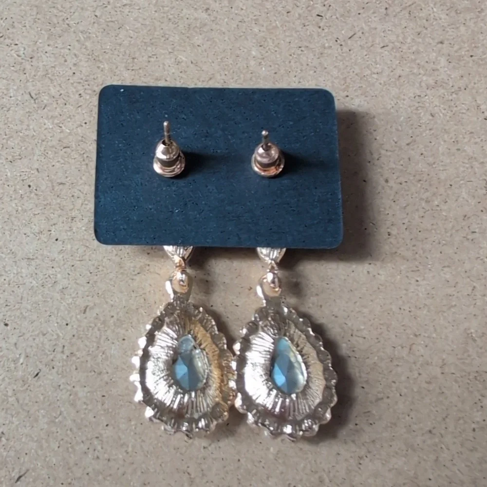 Elegant Purple Crystal Drop Earrings